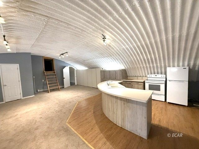 519 Spring Creek Parkway Property Photo 9