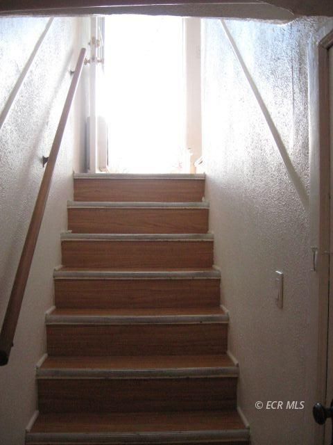 268 5th Street Property Photo 15