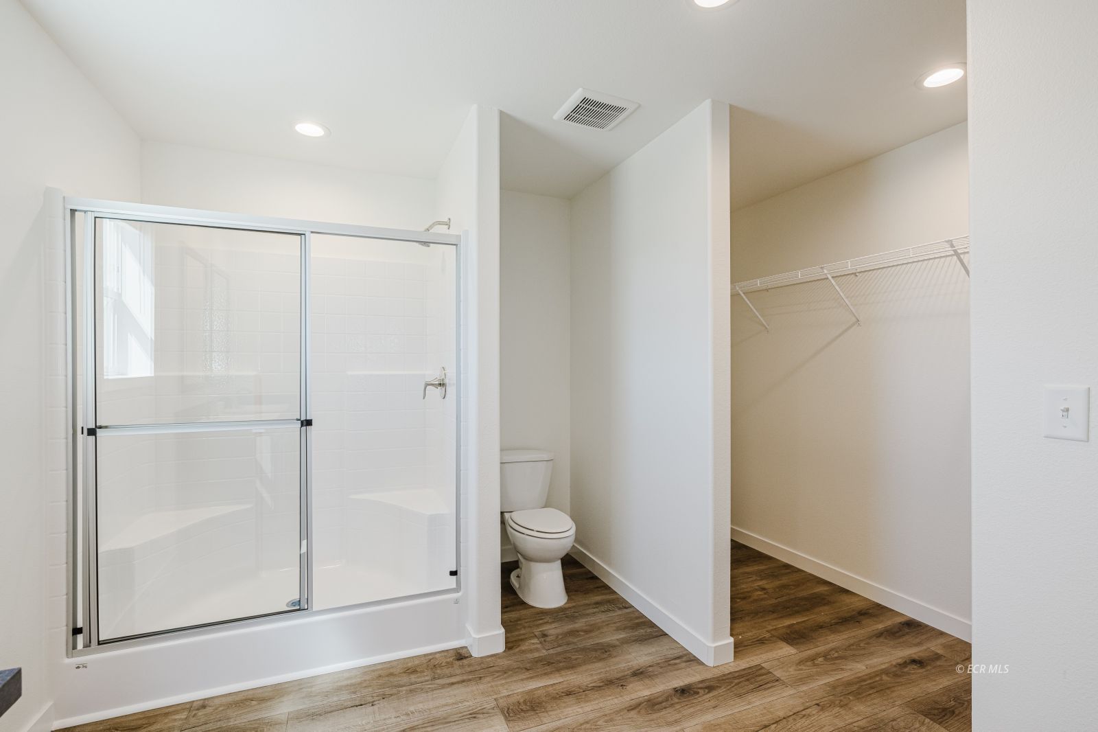 2155 Mcclellan Avenue Property Photo 14