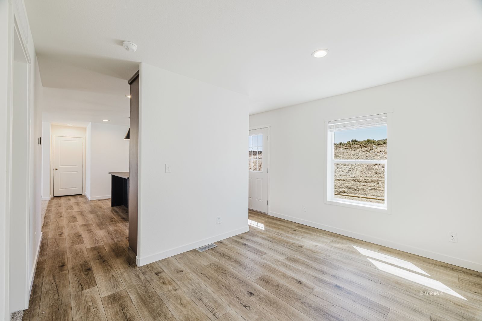 2155 Mcclellan Avenue Property Photo 16