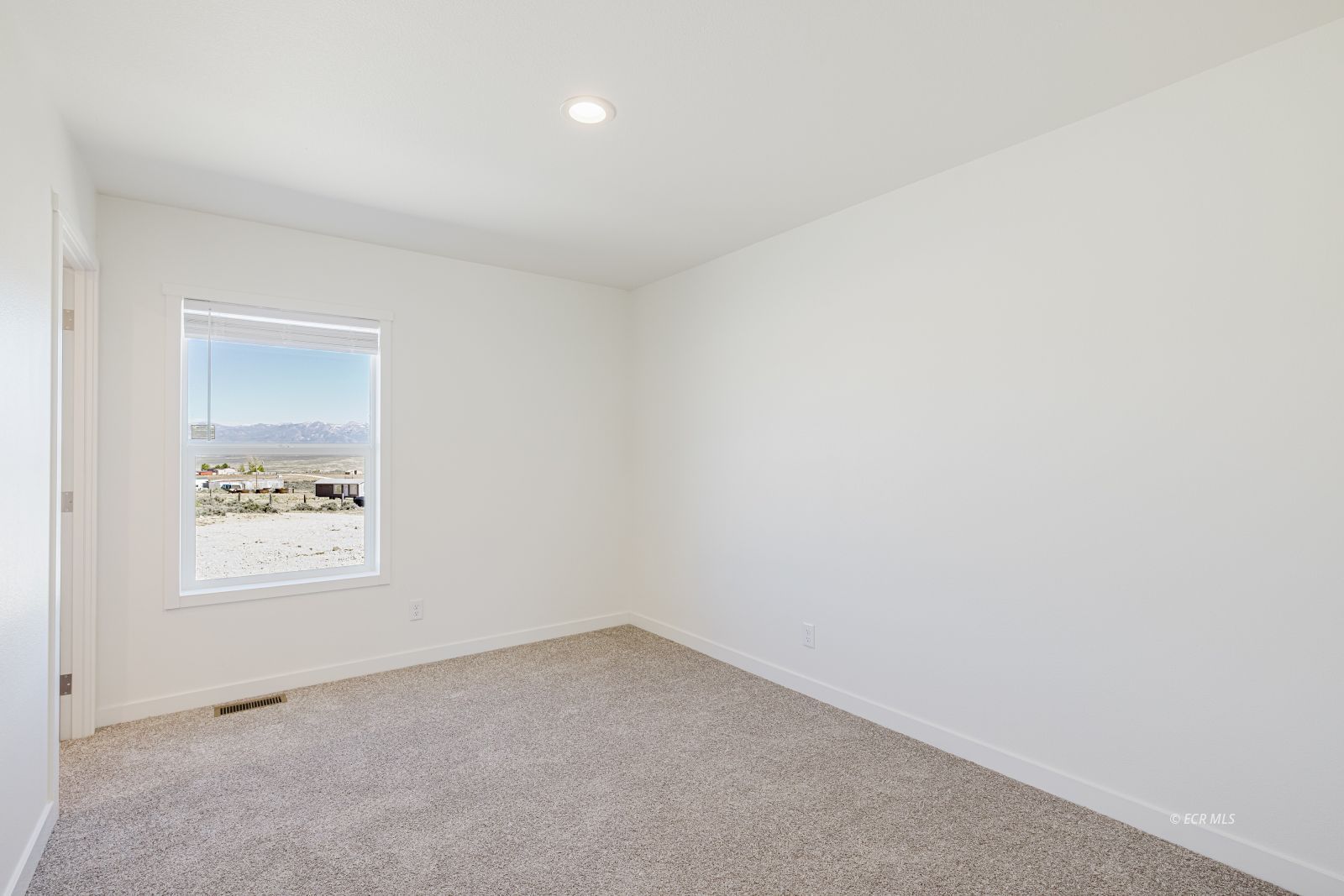 2155 Mcclellan Avenue Property Photo 18
