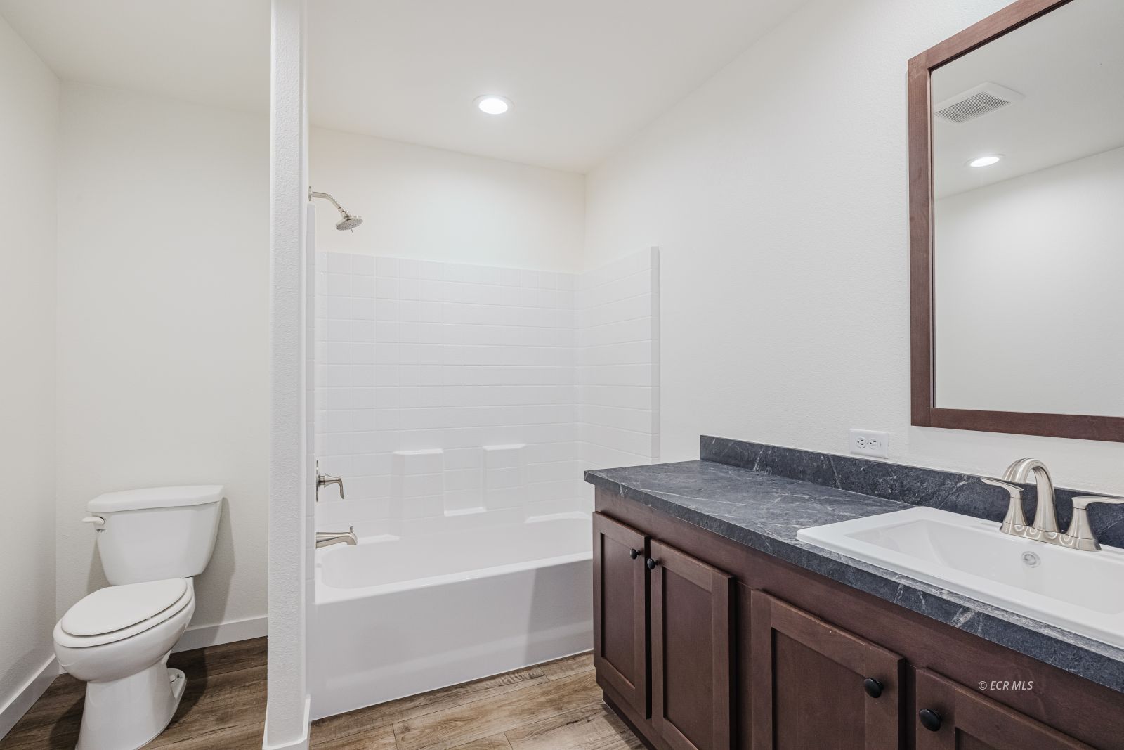 2155 Mcclellan Avenue Property Photo 21