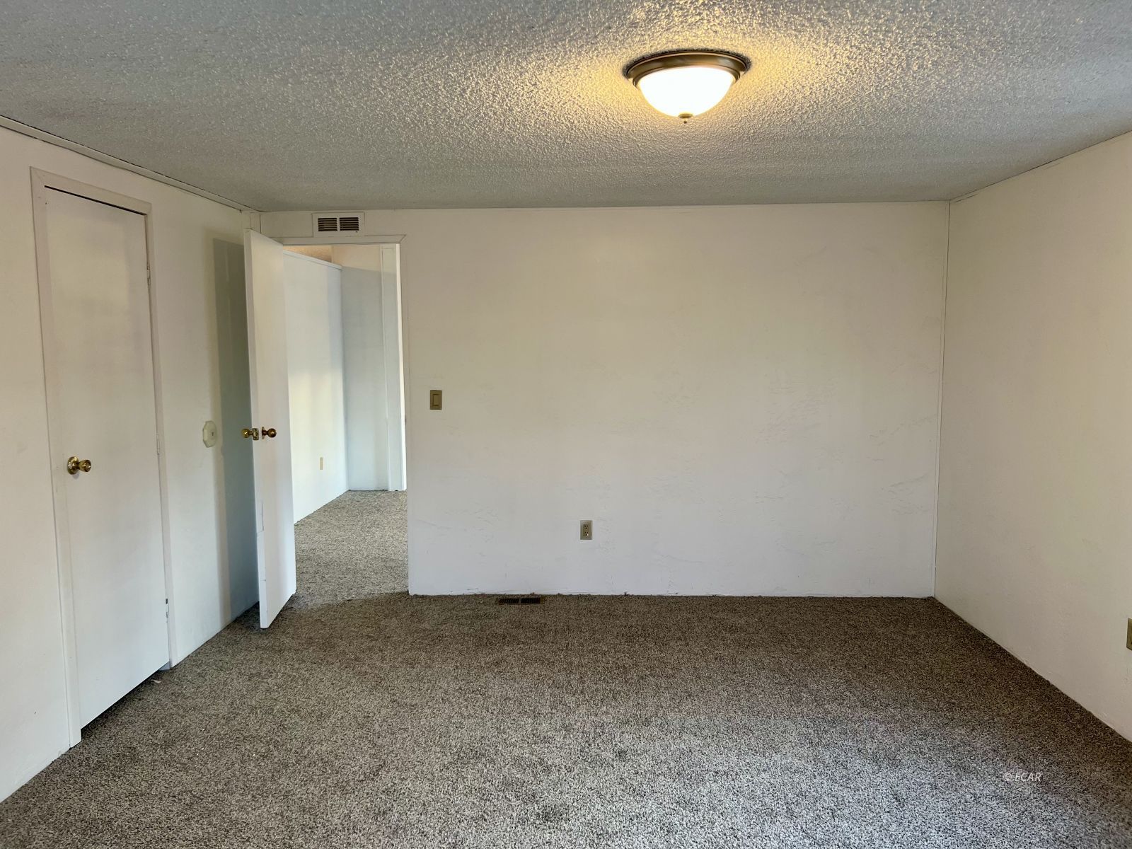 1006 Cedar Street Property Photo 25