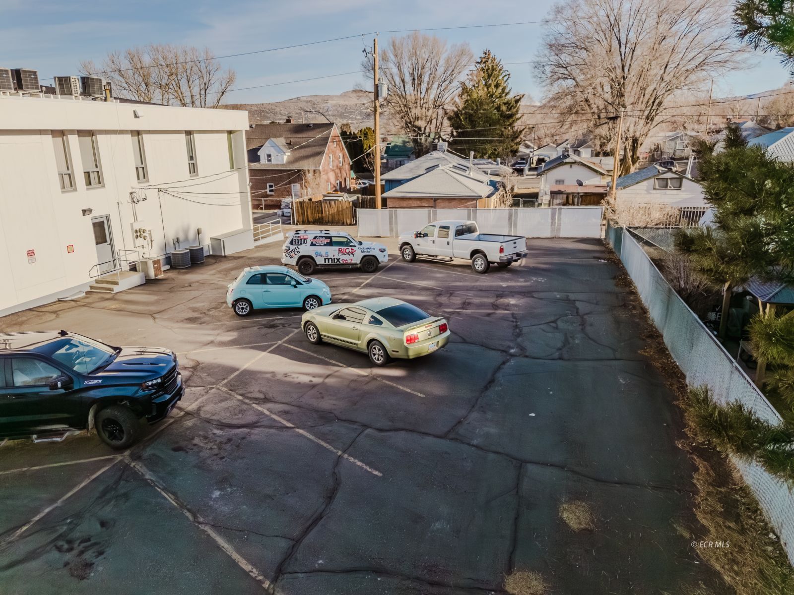 975 5th Street Property Photo 13