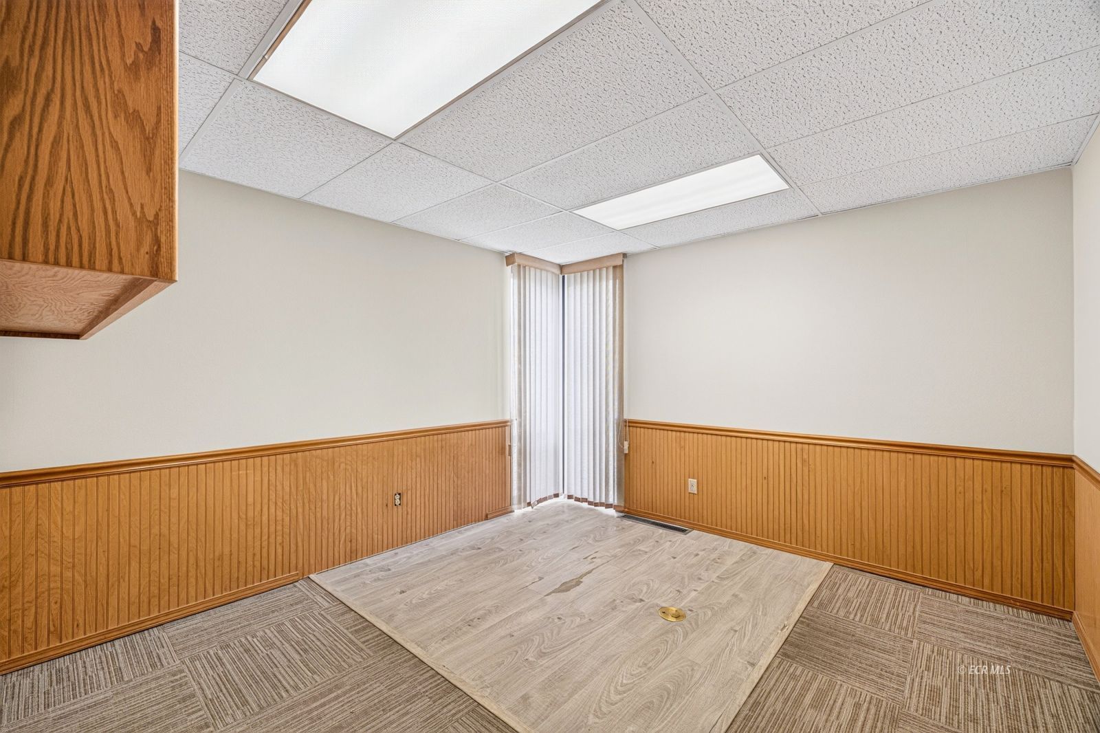 975 5th Street Property Photo 26