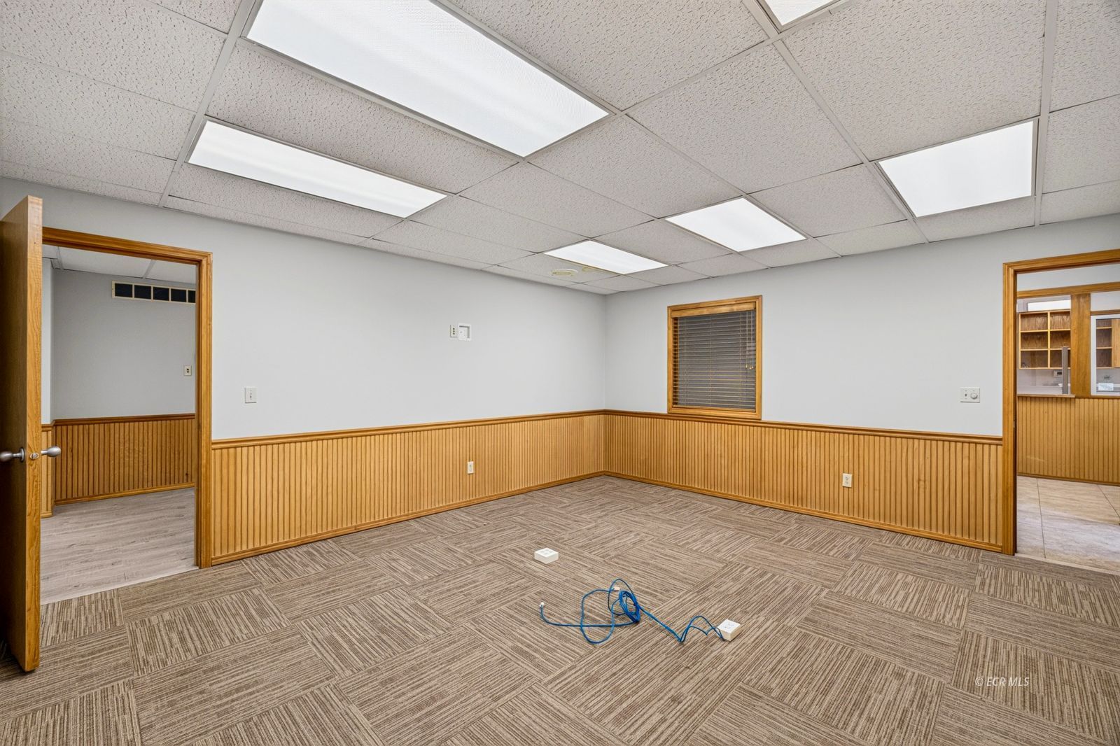 975 5th Street Property Photo 37