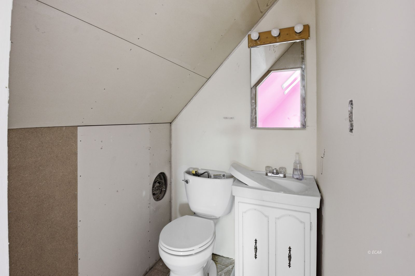 773 Juniper Street Property Photo 28