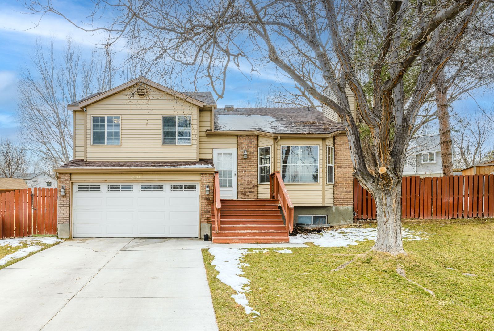 2107 Sierra Circle Property Photo 1