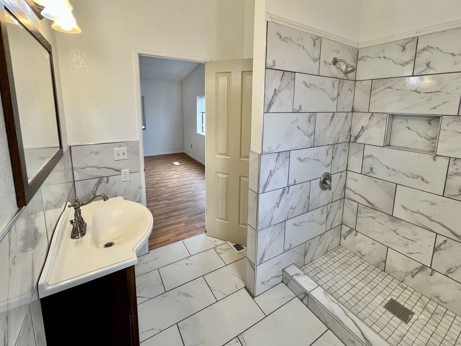 3433 Crow Avenue Property Photo 18
