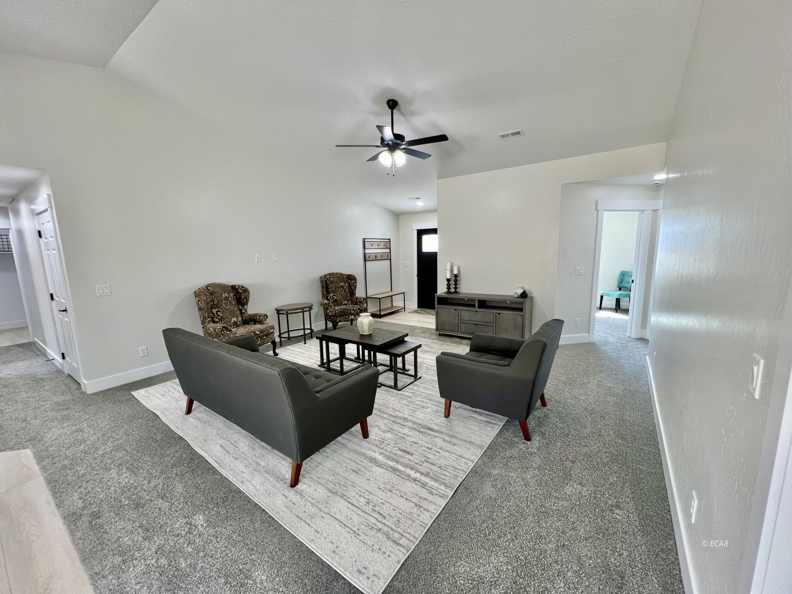1719 Opal Drive Property Photo 8