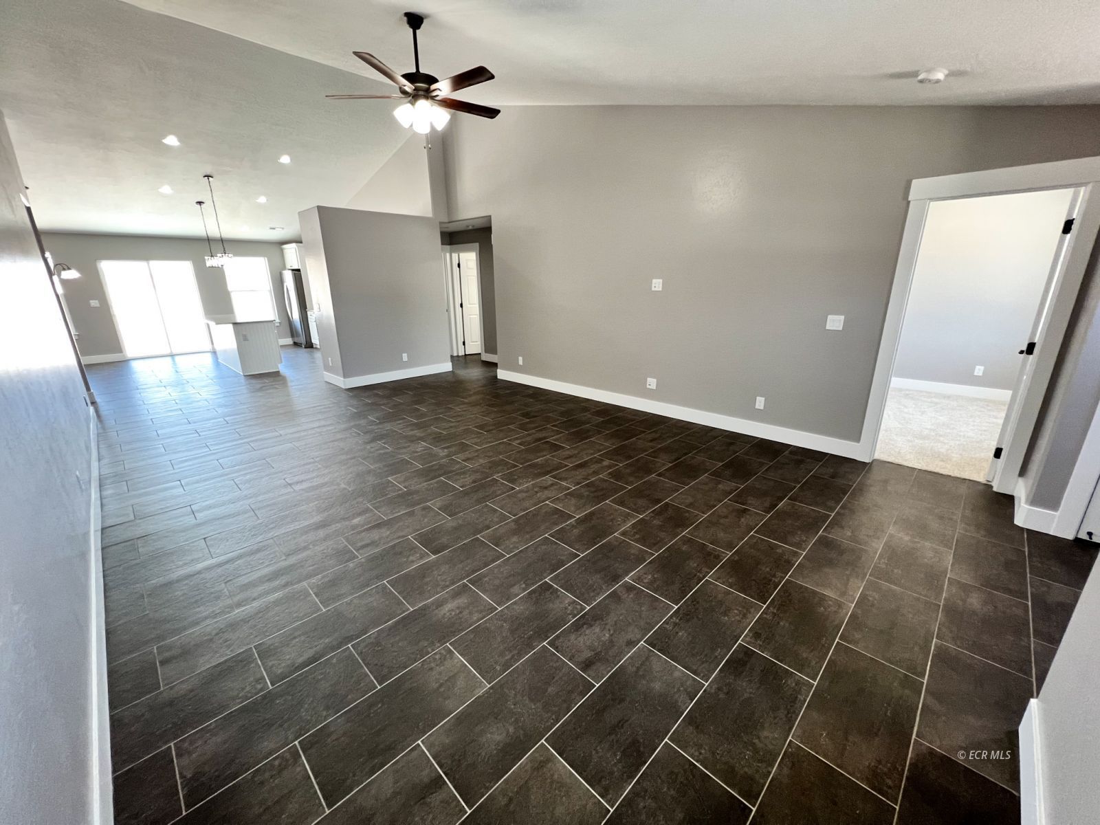 1715 Opal Drive Property Photo 3