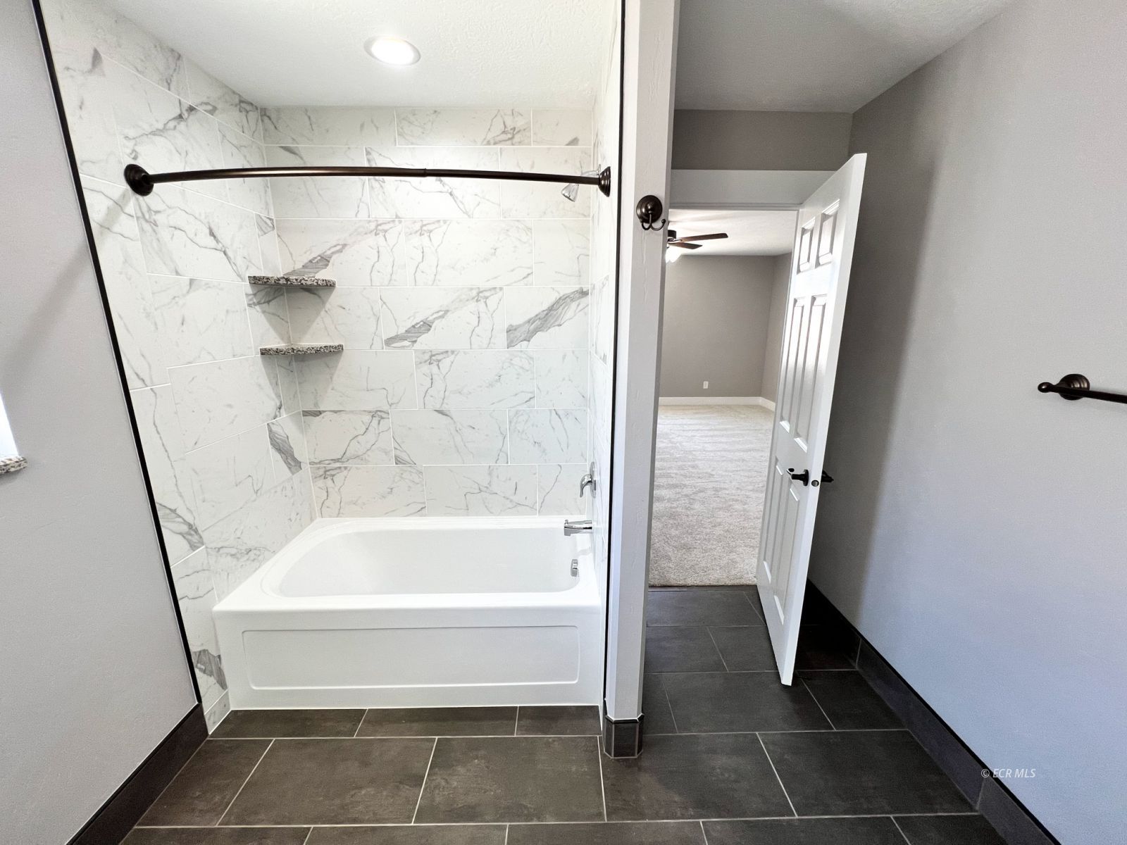 1715 Opal Drive Property Photo 20