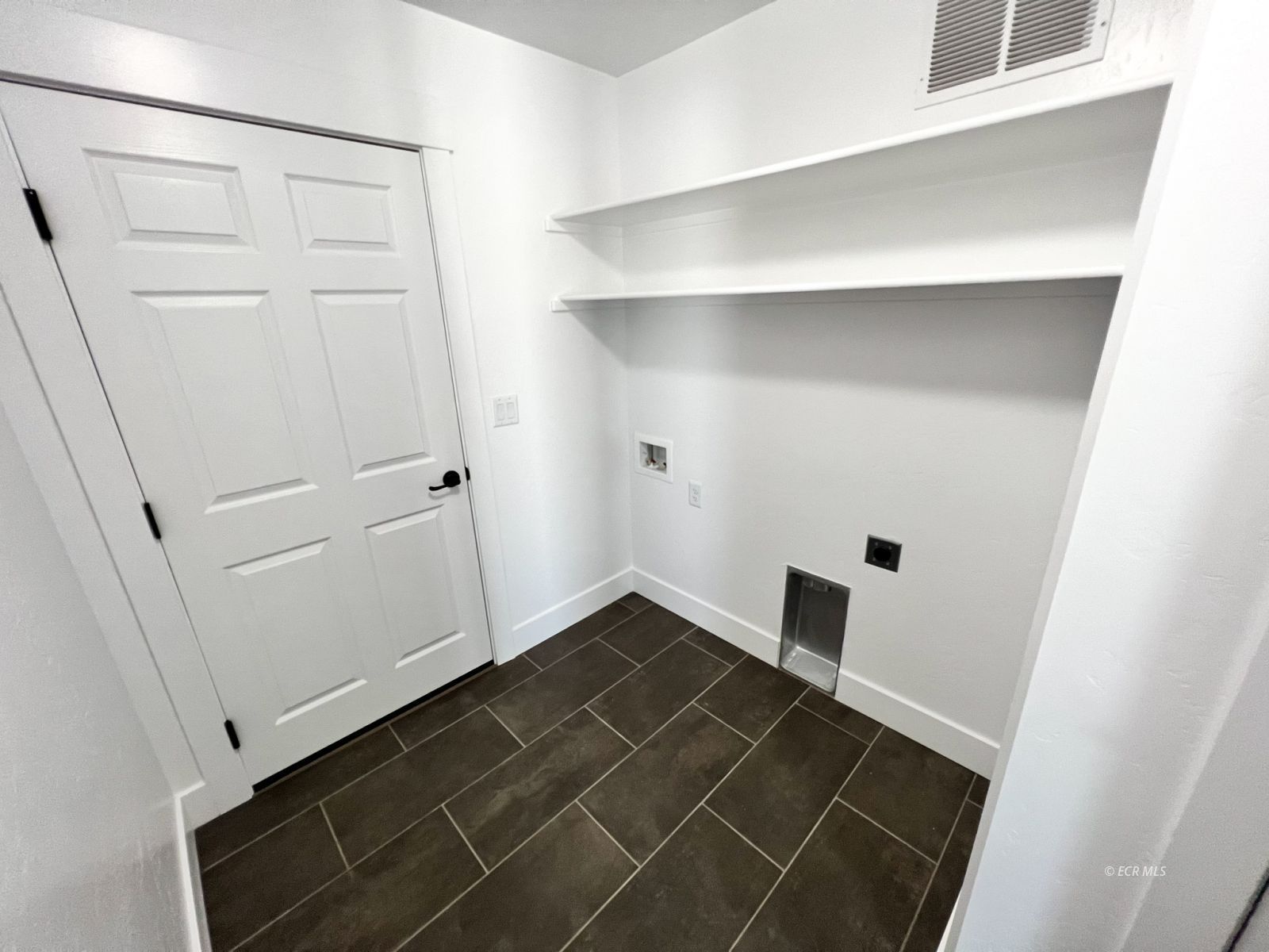 1715 Opal Drive Property Photo 22