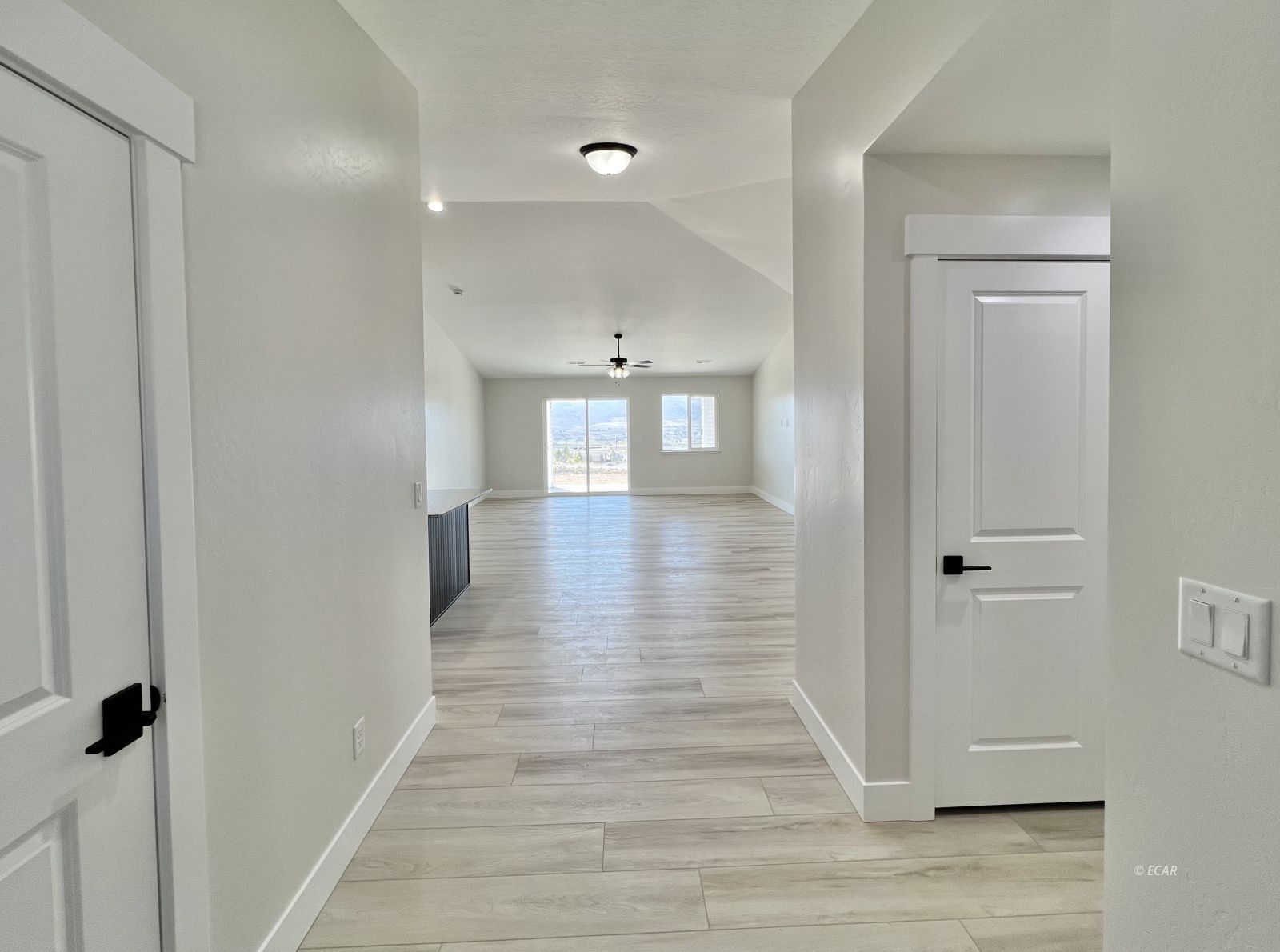 1723 Opal Drive Property Photo 4