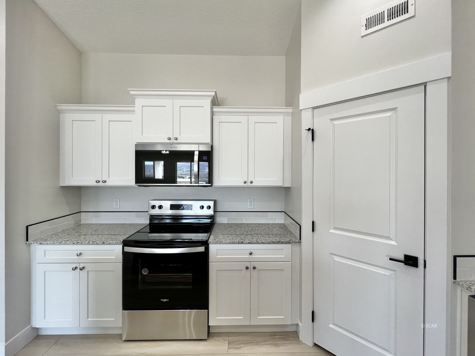 1723 Opal Drive Property Photo 9