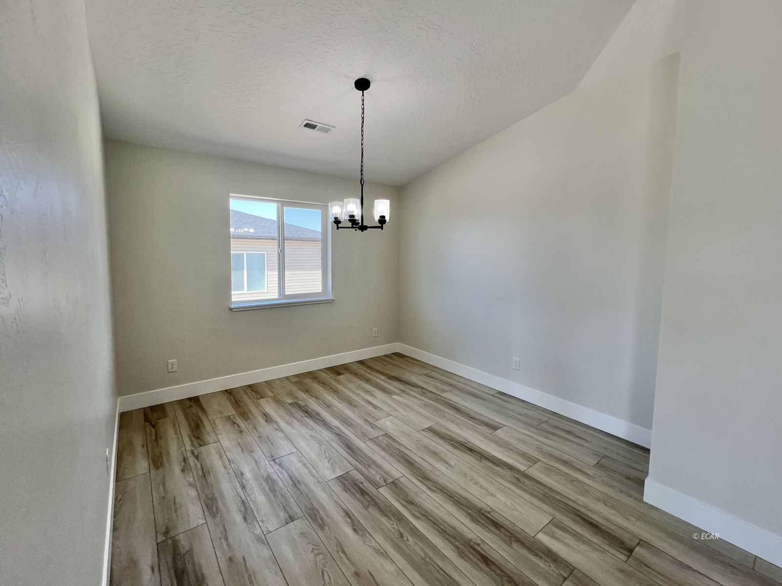 1723 Opal Drive Property Photo 12