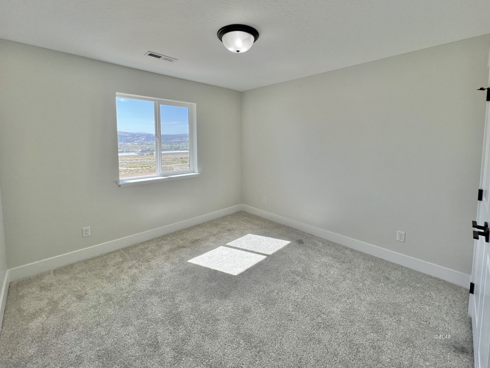 1723 Opal Drive Property Photo 15