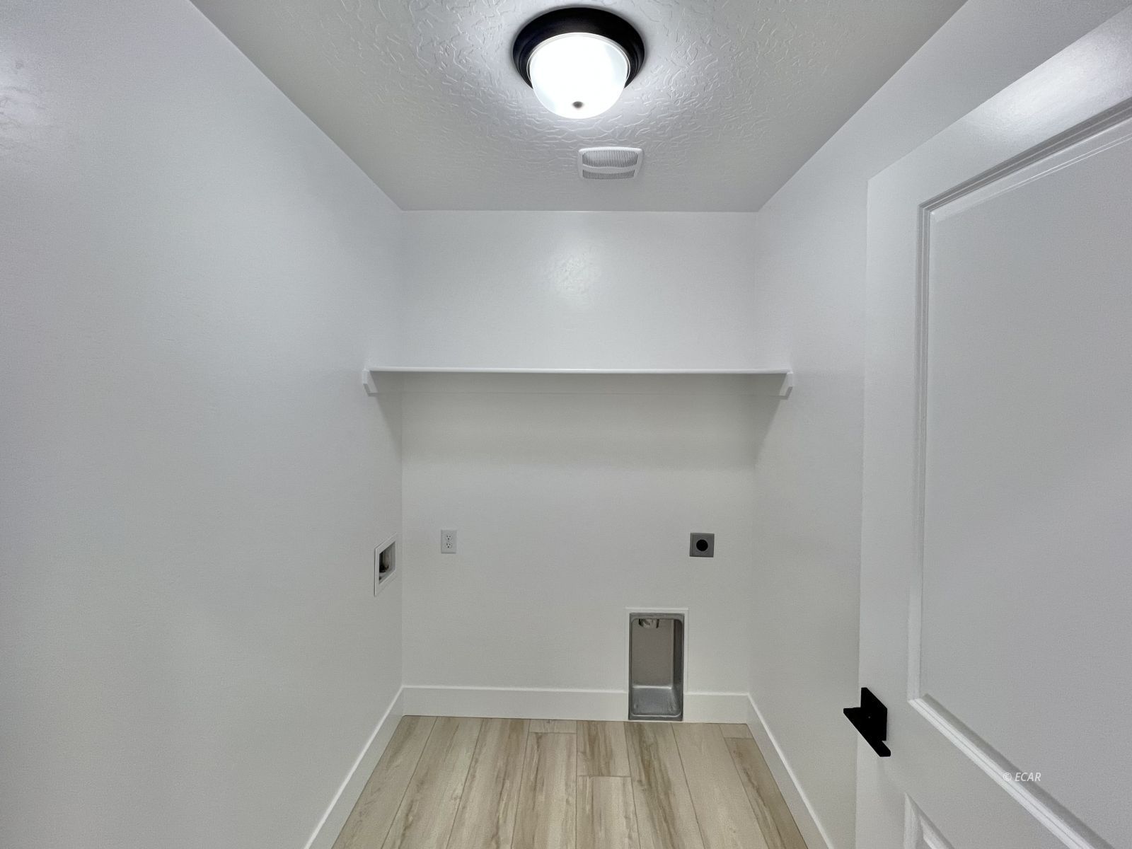 1723 Opal Drive Property Photo 16
