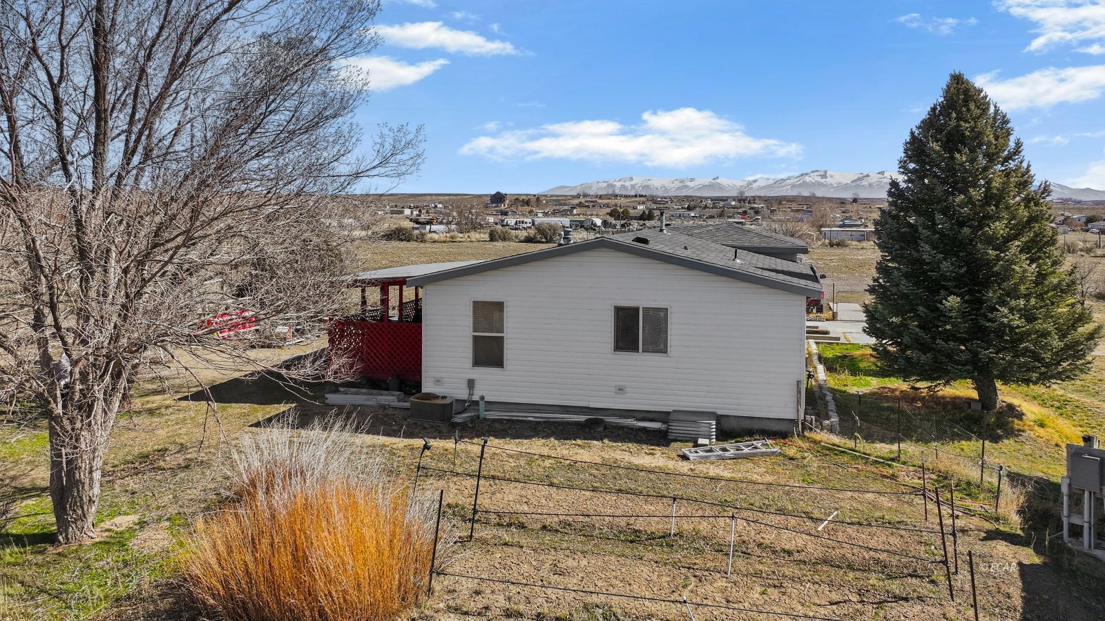 6157 Hayes Avenue Property Photo 3