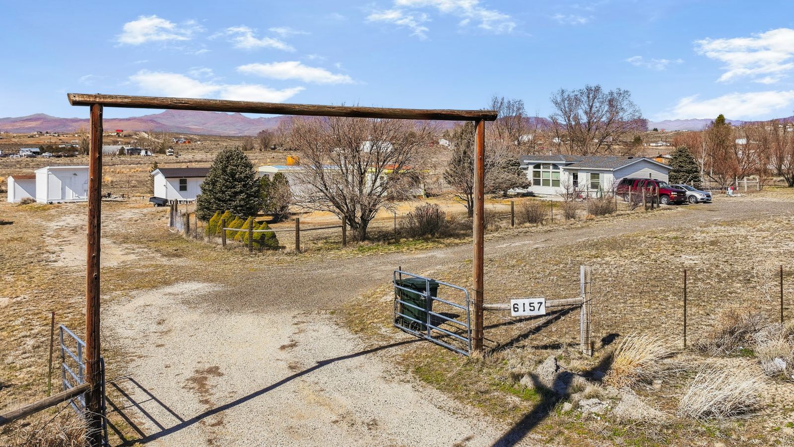 6157 Hayes Avenue Property Photo 4
