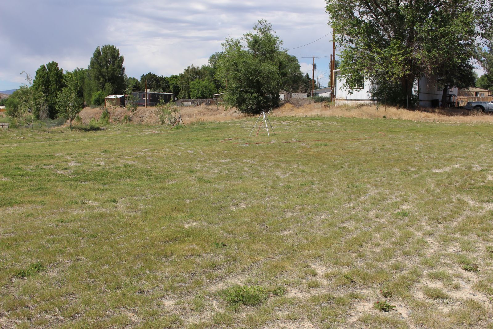 1413 Huntley Street Property Photo 4