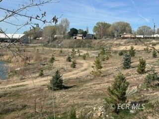 1417 Huntley Street Property Photo 3