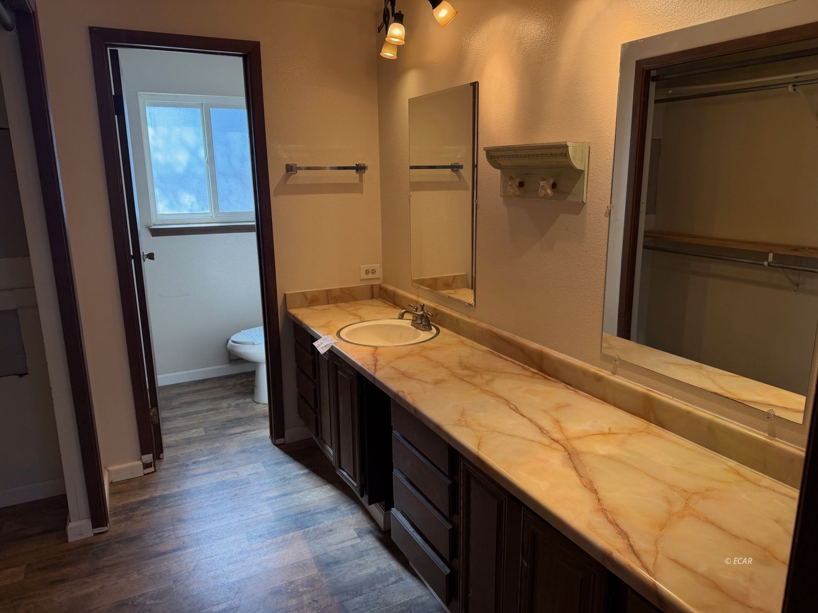 894 Gold Creek Avenue Property Photo 10