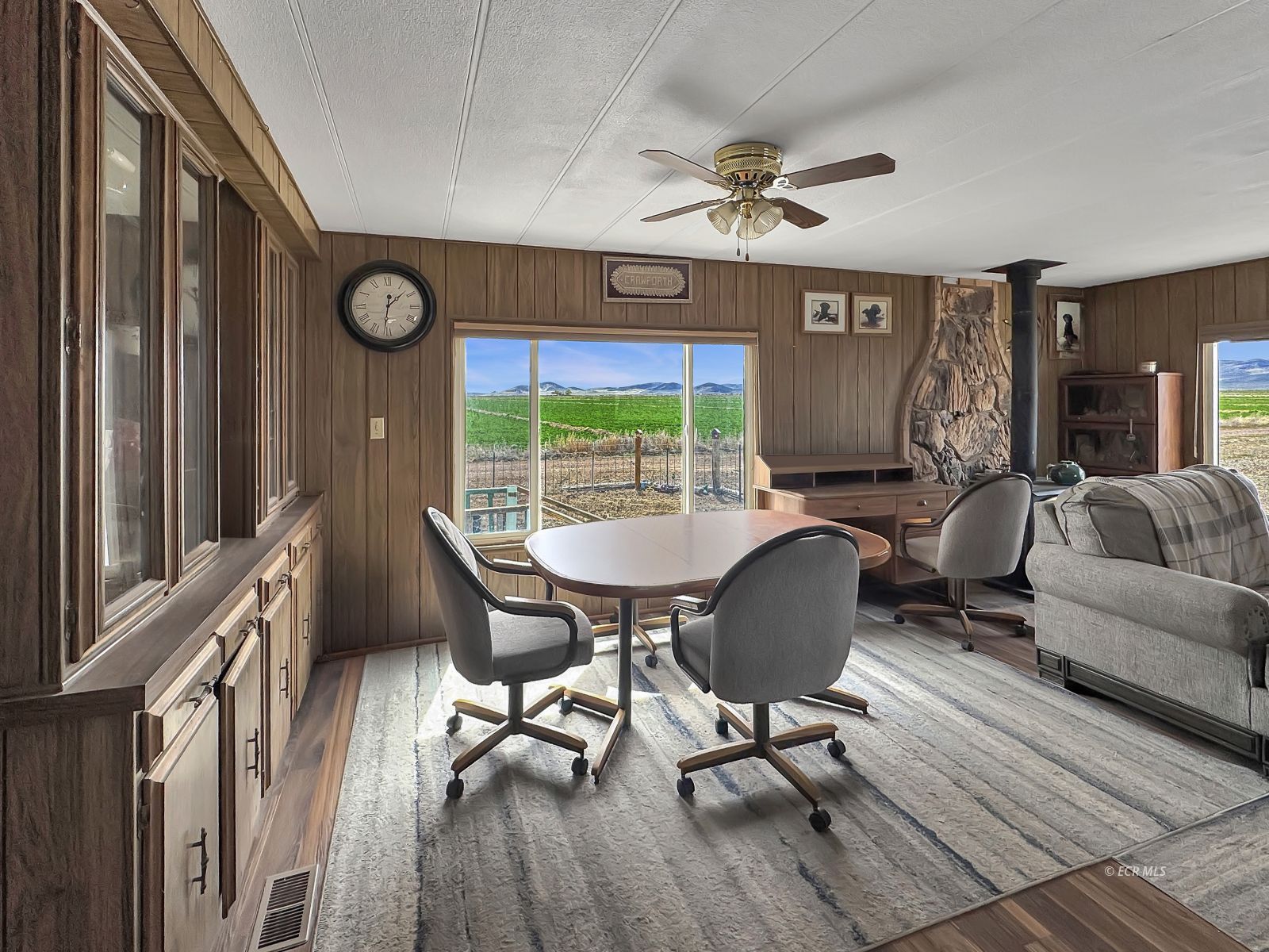 28910 Kings River Road Property Photo 4