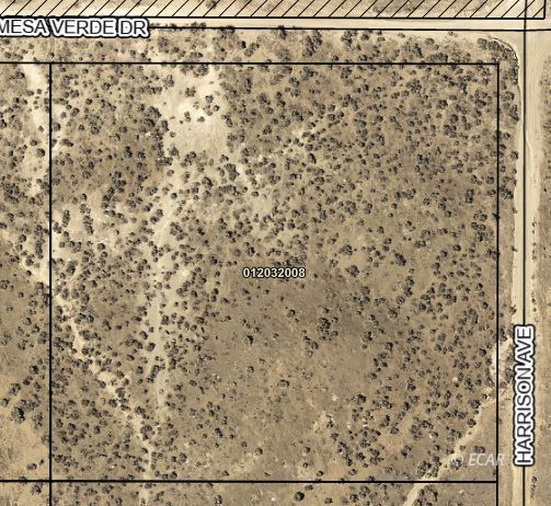 Mesa Verde Dr. Property Photo 2