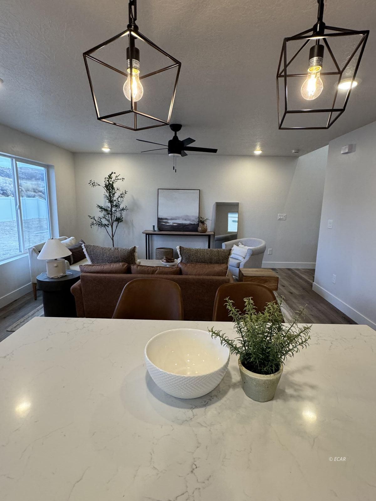 1481 Daisy Drive Property Photo 8