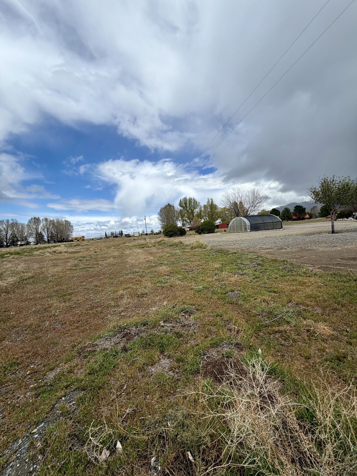 1 Sawtooth Way Property Photo 9