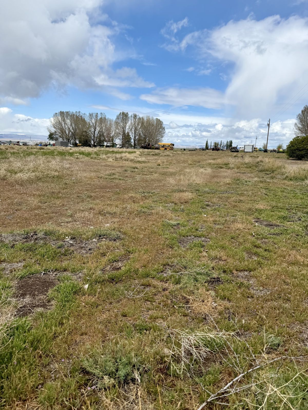 1 Sawtooth Way Property Photo 11