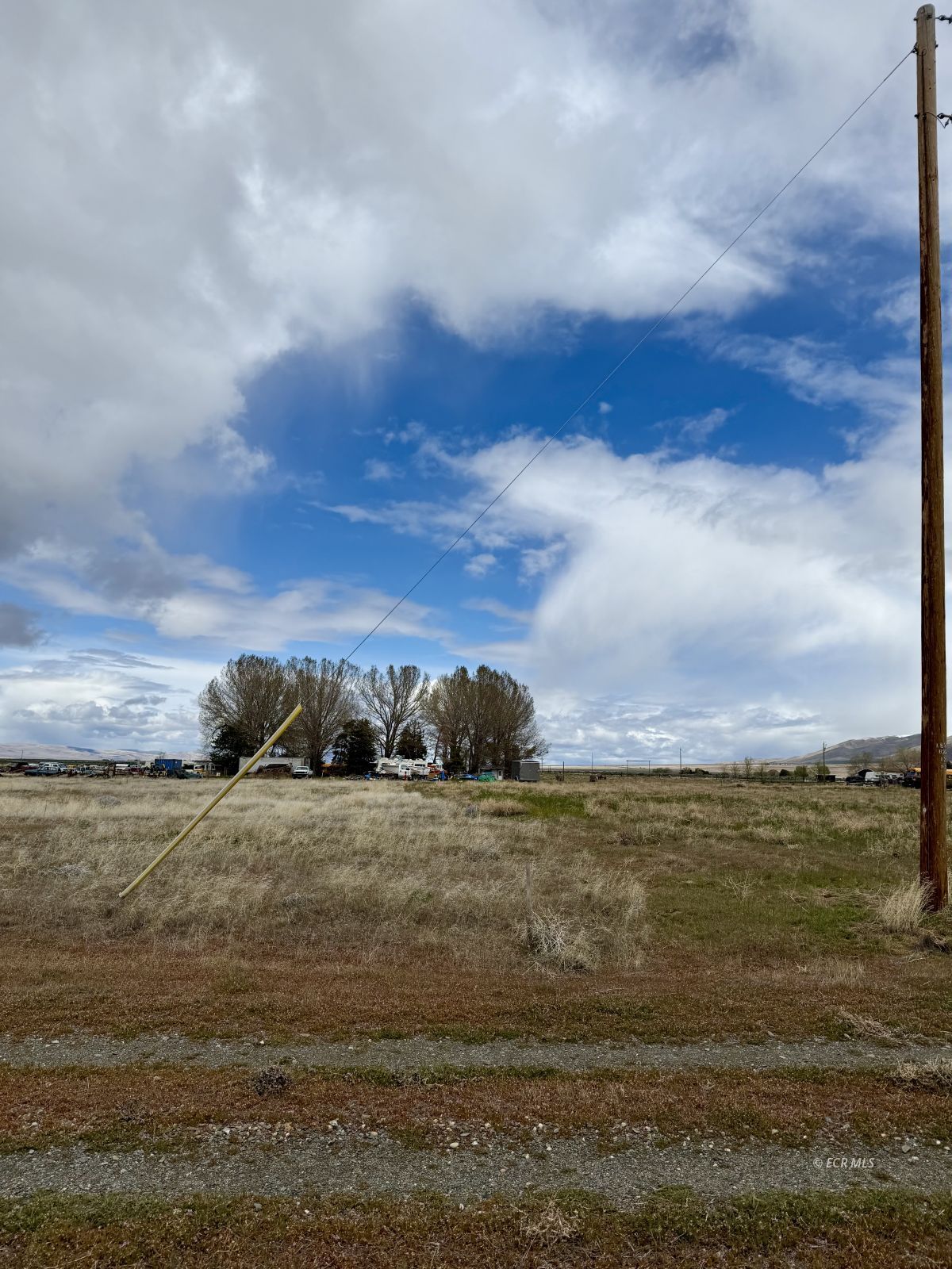1 Sawtooth Way Property Photo 12
