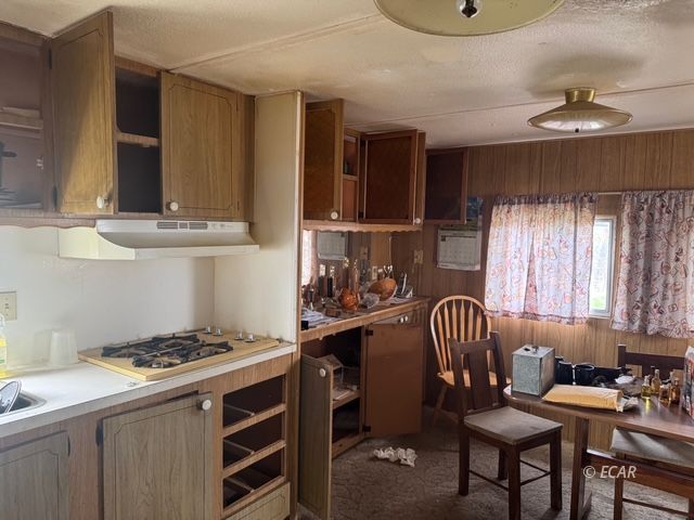 1834 1825 East Property Photo 11