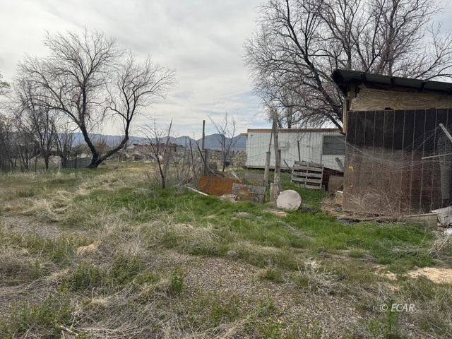 1834 1825 East Property Photo 14