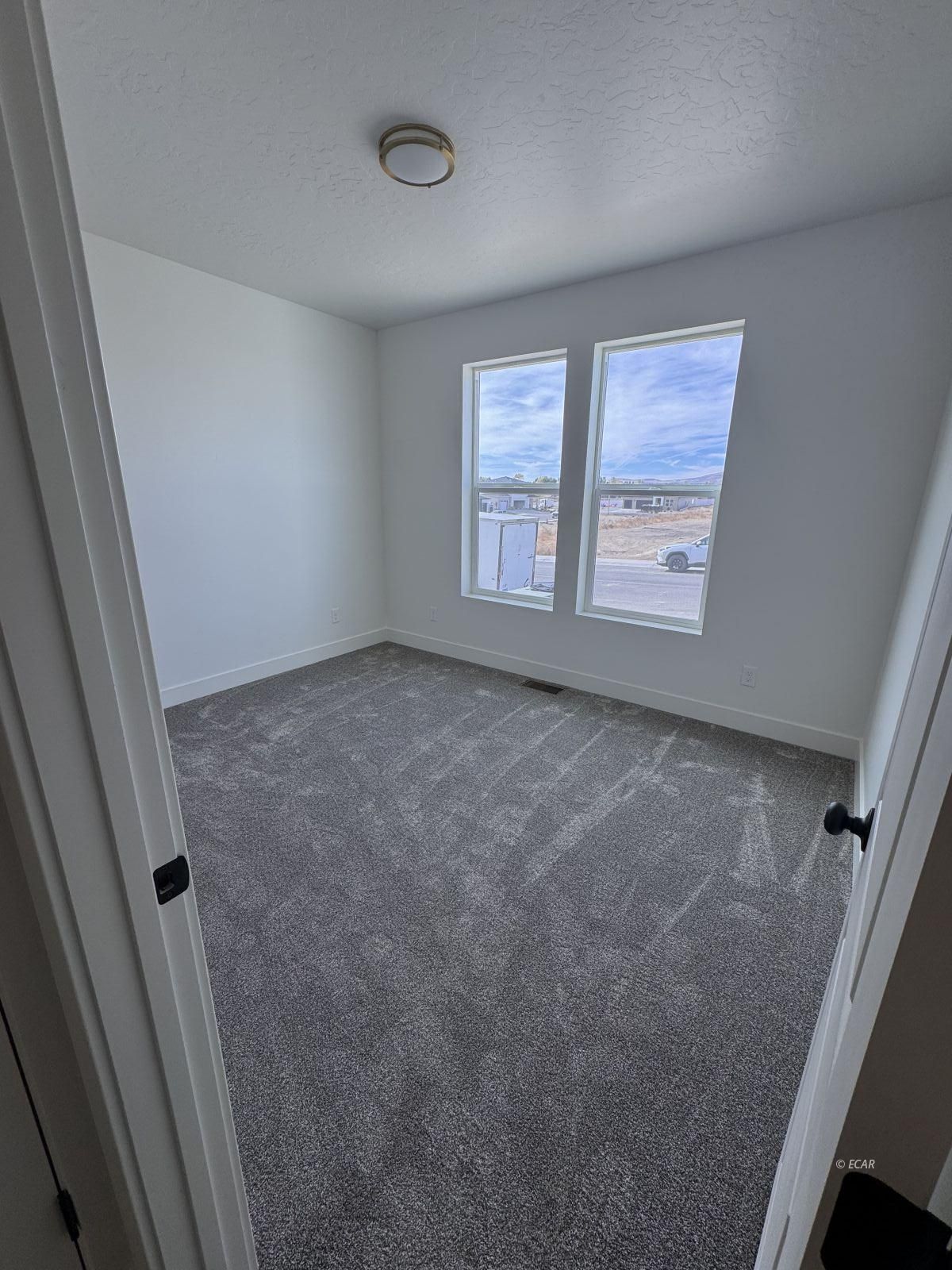 2909 Aria Way Property Photo 5