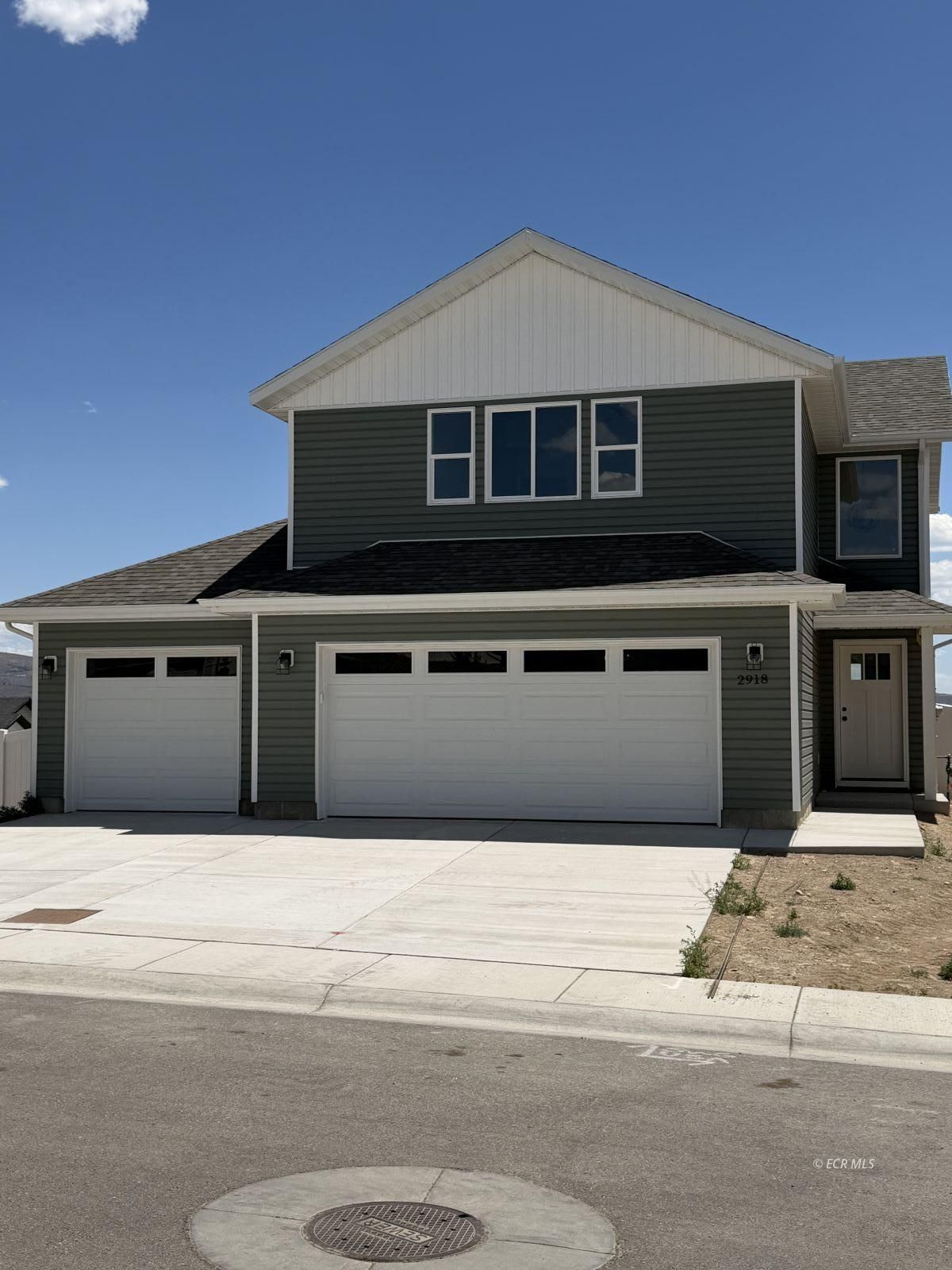 2918 Aria Way Property Photo 11