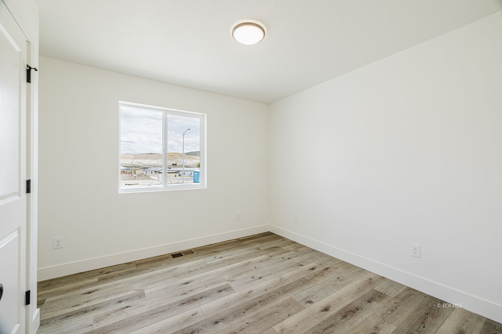 1287 Primrose Lane Property Photo 22