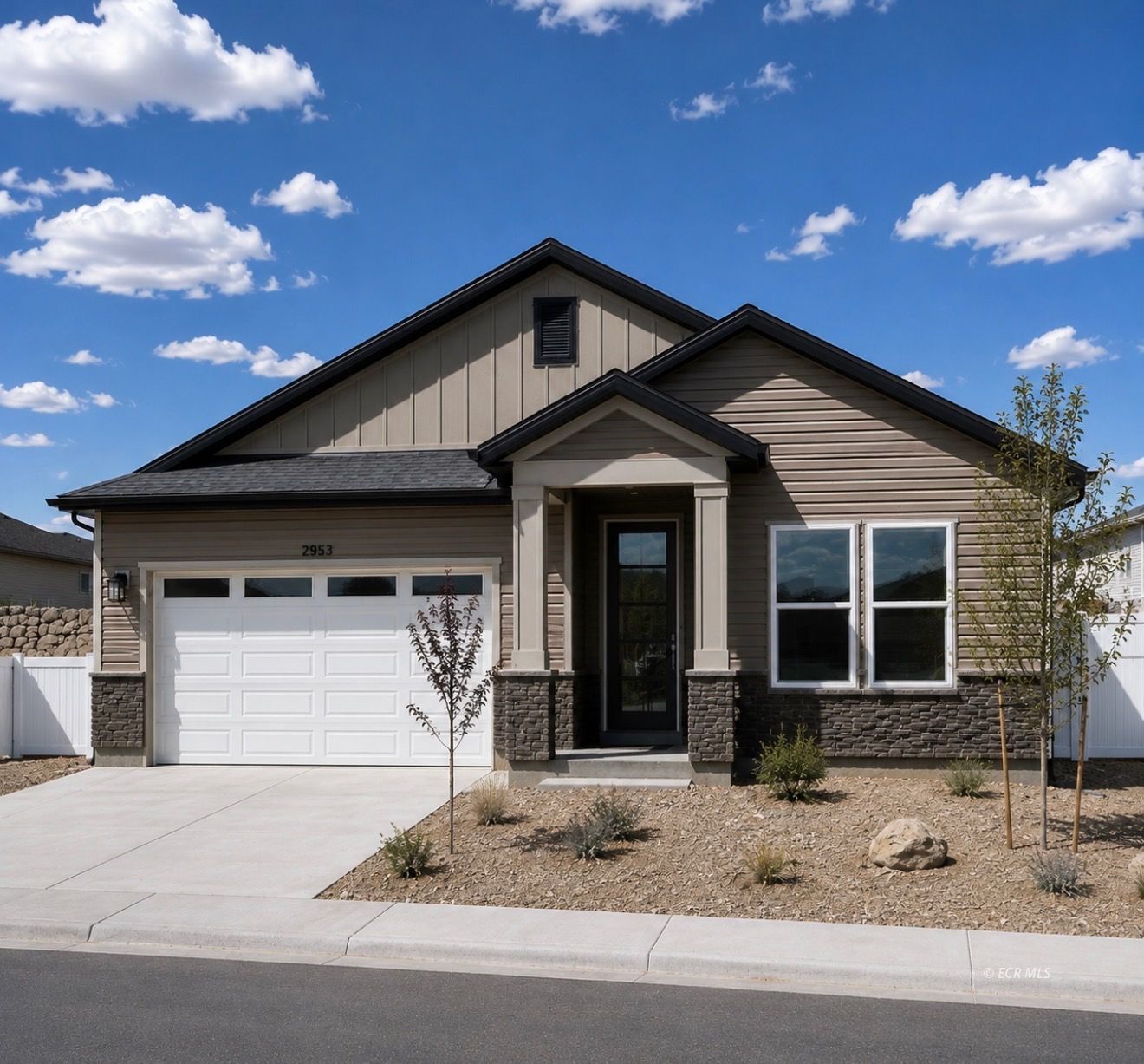 2943 Eleanor Court Property Photo 1