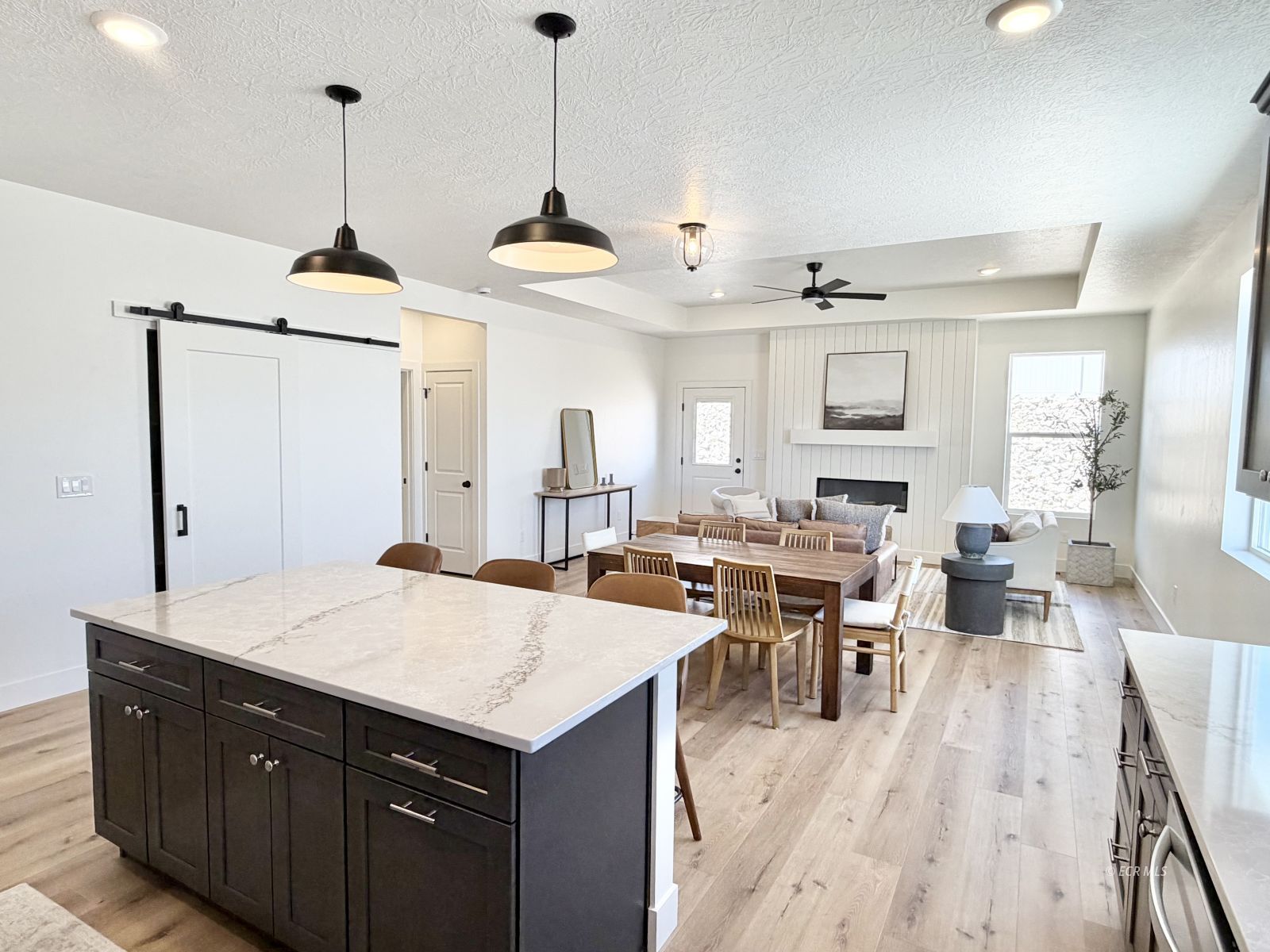 2943 Eleanor Court Property Photo 16