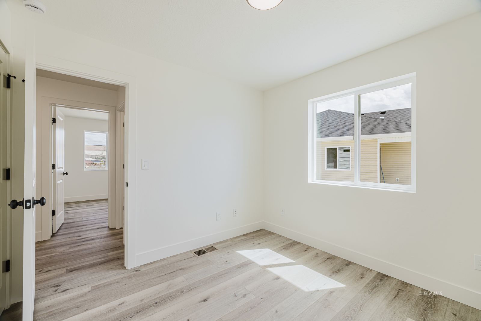 1266 Primrose Lane Property Photo 37