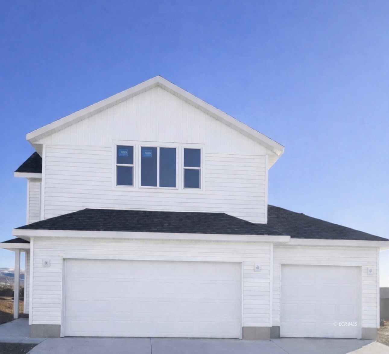 1262 Primrose Lane Property Photo 1