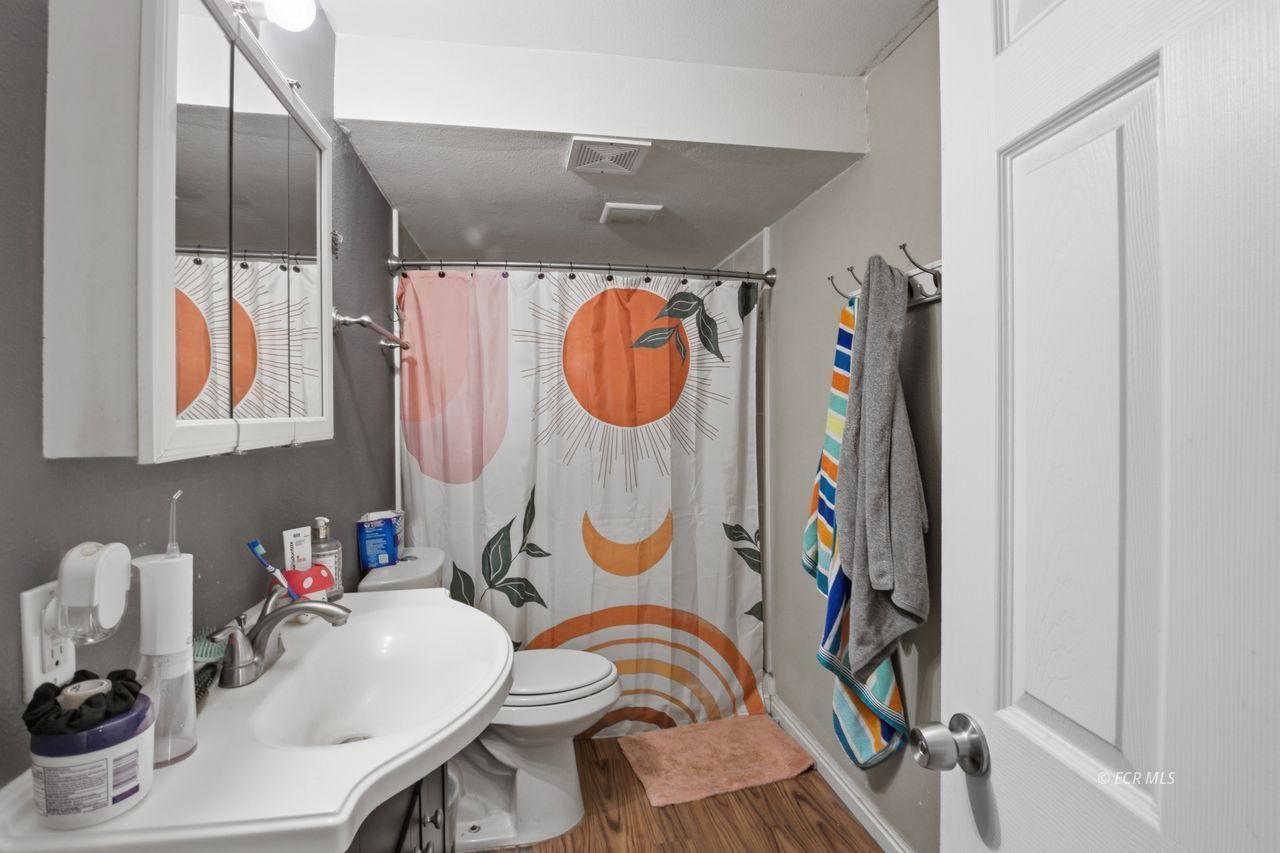 880 Nevada Circle Property Photo 27