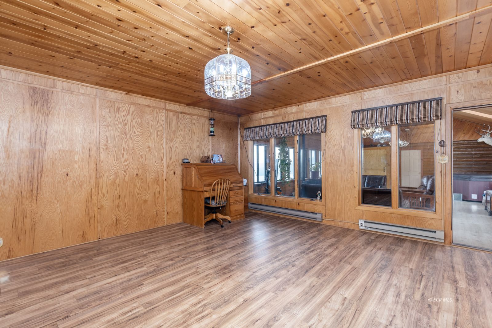 4991 Starr Valley Road Property Photo 4