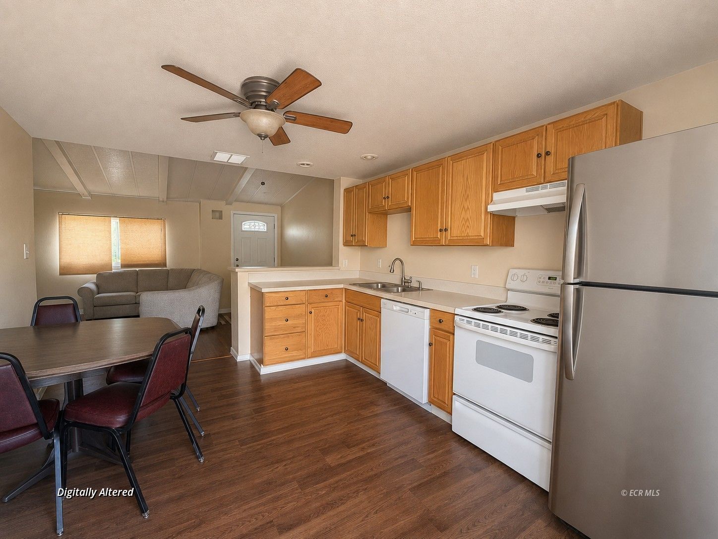 607 S 5th Street Property Photo 2