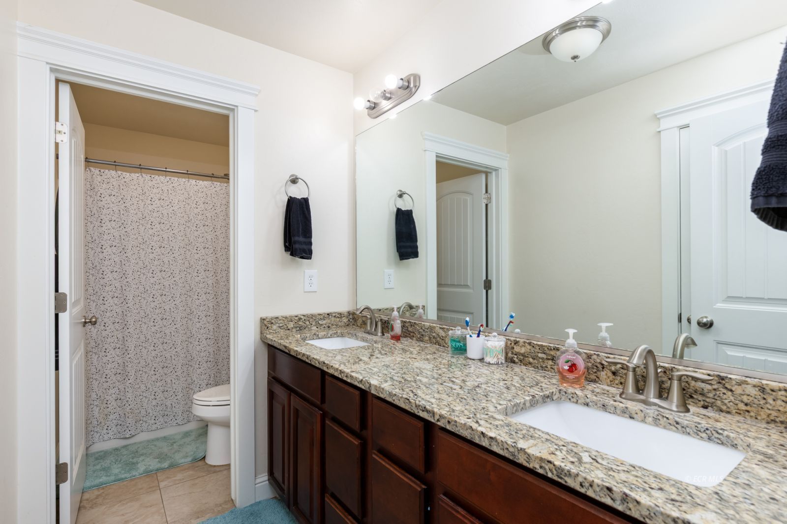 878 Abeyta Drive Property Photo 16