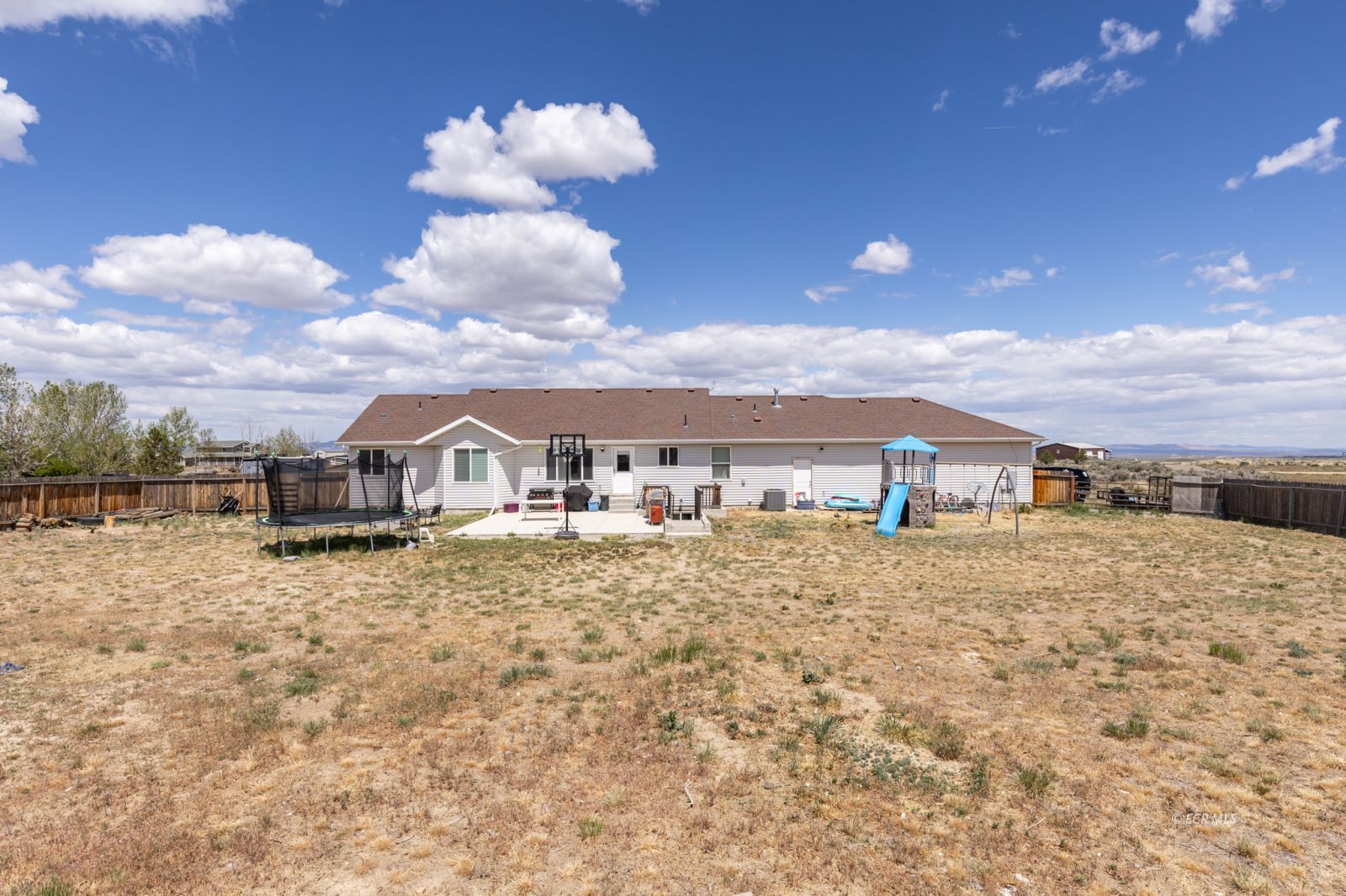 878 Abeyta Drive Property Photo 30