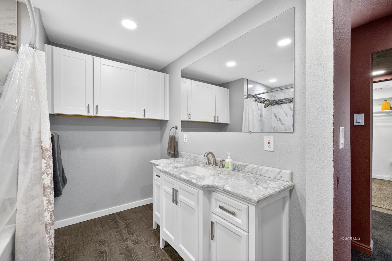 408 Cameo Drive Property Photo 29