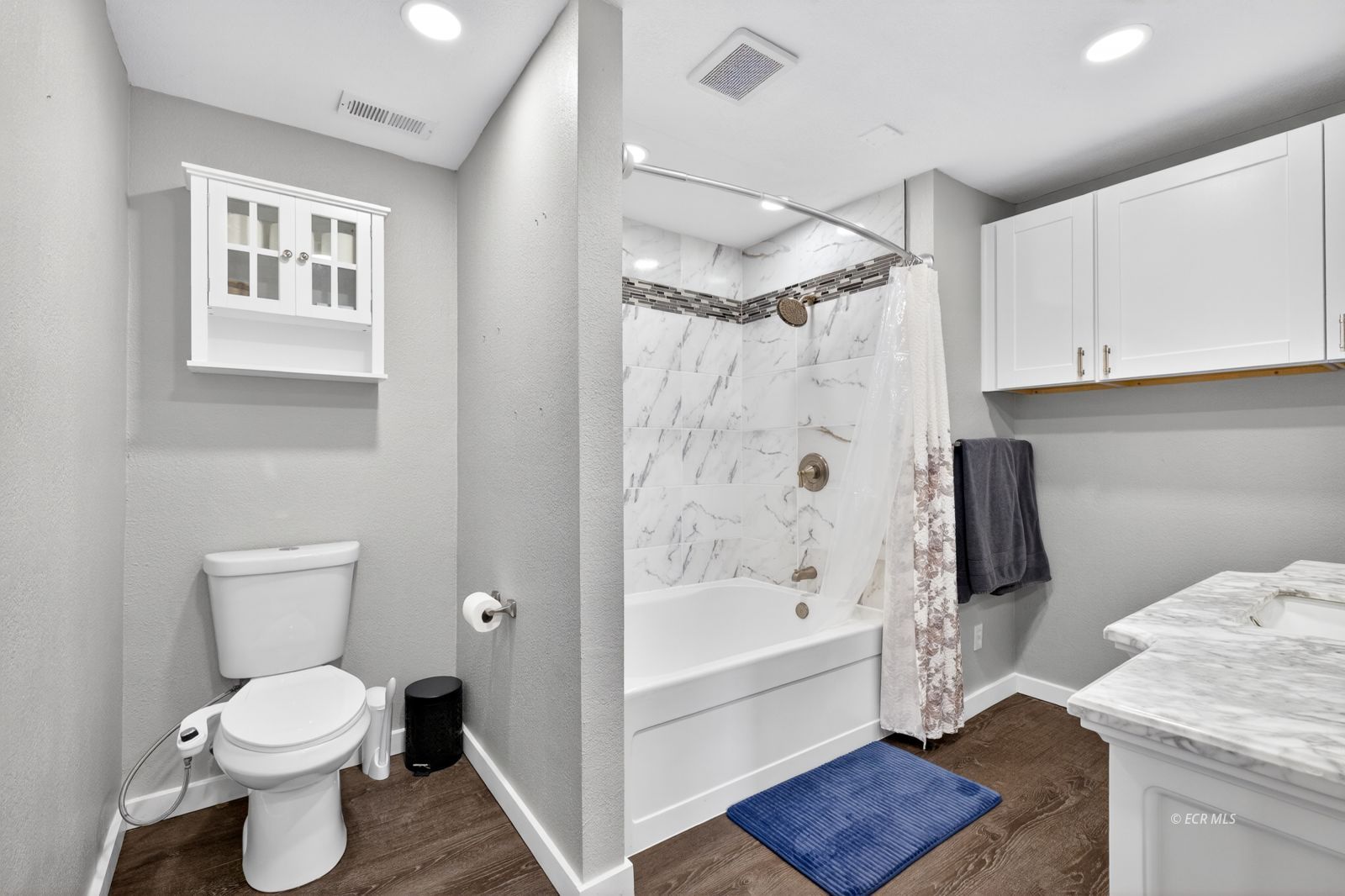 408 Cameo Drive Property Photo 30