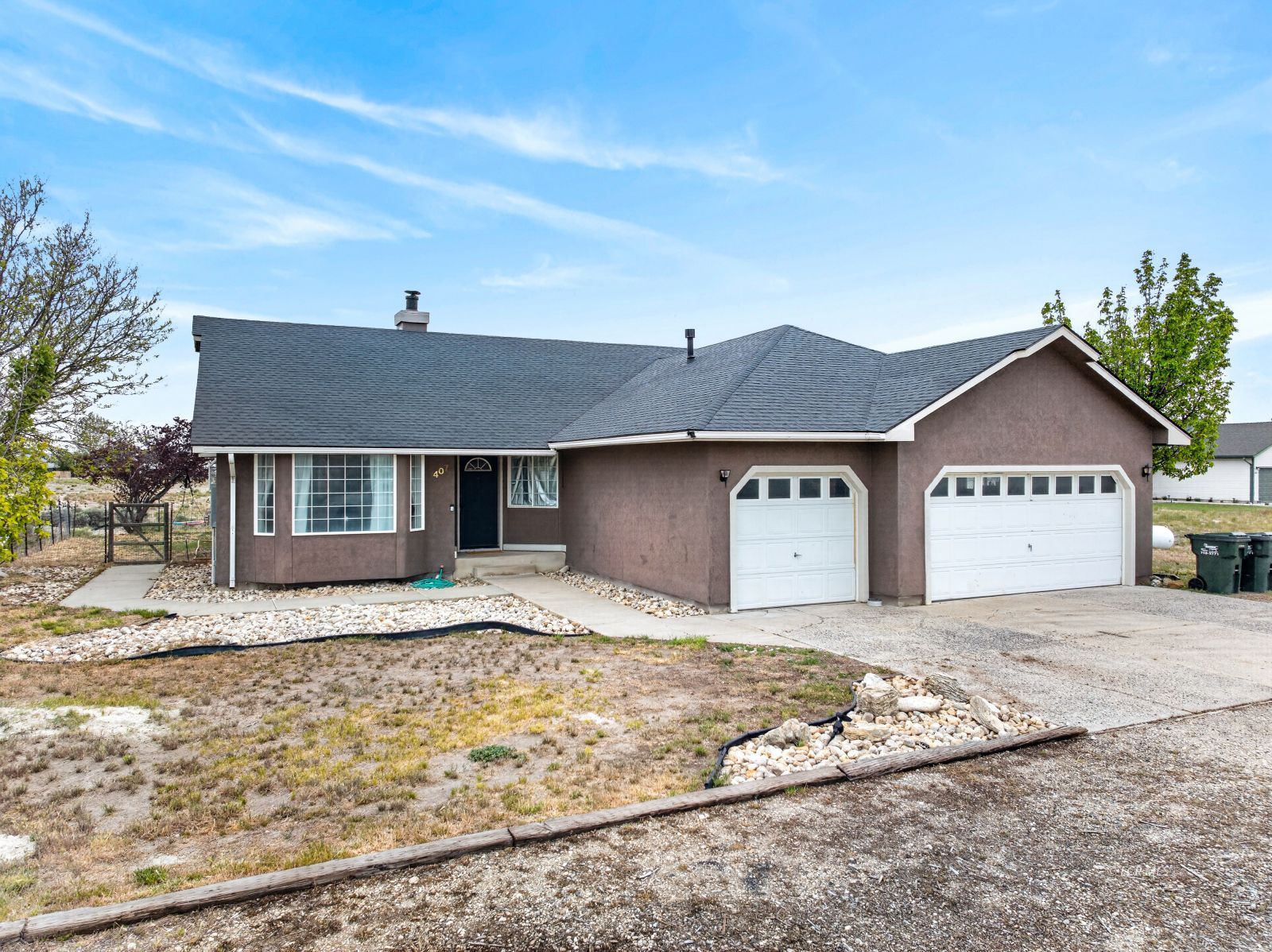 407 Flora Drive Property Photo 1